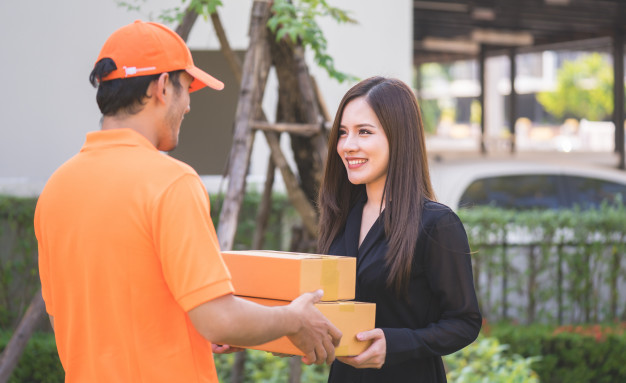 International Courier Services